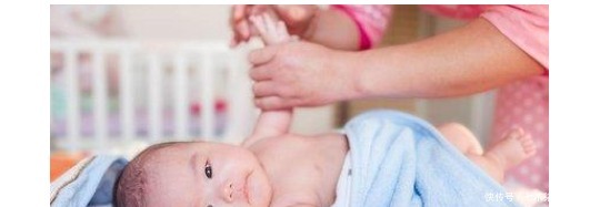  重视|决定宝宝头型的三个月，一定要重视