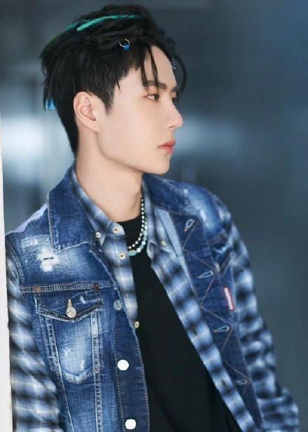  王一博|这就是街舞3：王一博叫停抄袭选手，因此大量圈粉，成夺冠热门