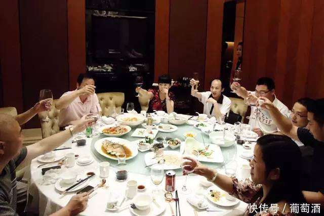 喝酒|请客喝酒吃饭,不懂这9条等于白请!