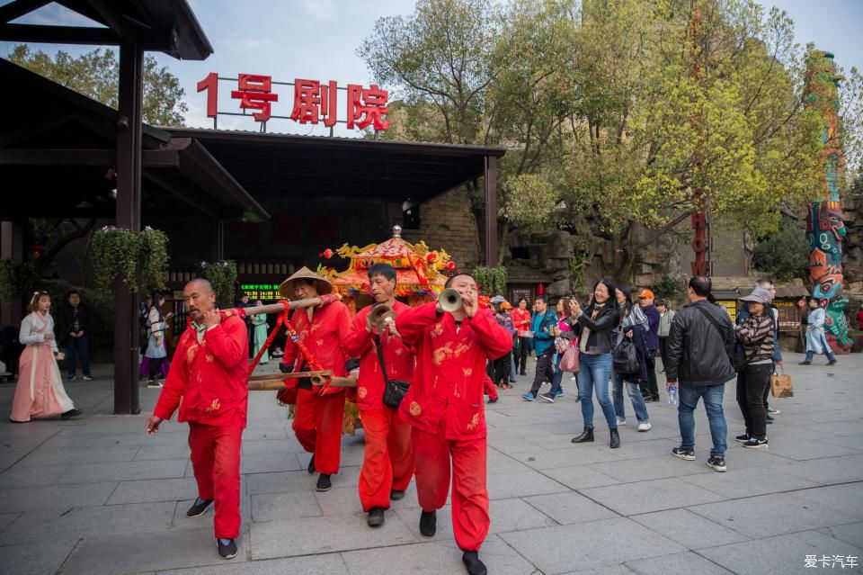 主题酒店|杭州有很多美景与动人的故事,宋城千古情的表演也非常震撼