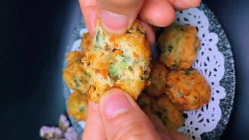 颜值|时蔬丸子的做法，口感外酥里嫩，颜值高又有营养，能不香吗？