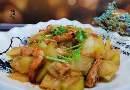  关键|炒大虾，这关键1步很多人做错，失去了灵魂味道，难怪不鲜