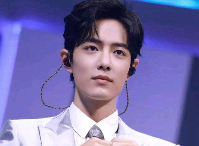  偶像|汪海林cue易烊千玺，劝粉丝们不要过分应援，前车之鉴是肖战？