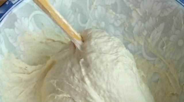  分钟|教你做懒人馅饼，5分钟搞定，皮薄馅大，凉了也不硬