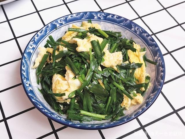  翻炒|老公第一次下厨，炒了三道家常菜，素是素点，全是下饭菜！