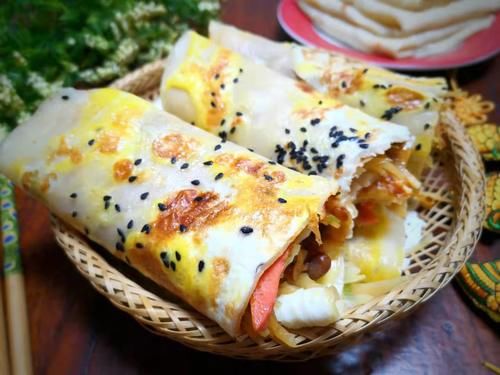  不了|秋天，我家儿子超爱吃这早餐，一日三餐基本吃不了多少，一口一卷，几分钟上桌