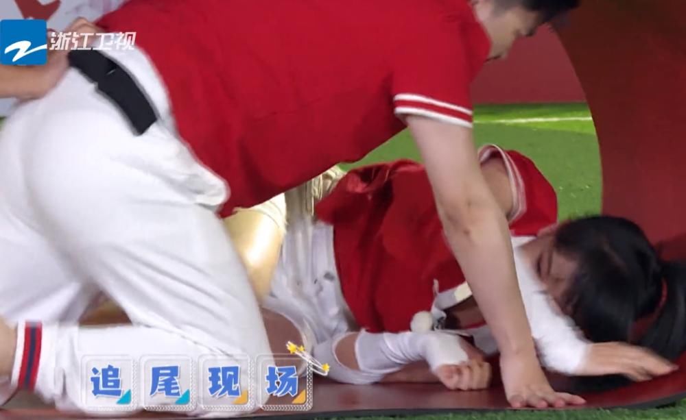  祖儿|张大大的咸猪手！跑男骚扰黄龄拳打祖儿，没有好人缘仅仅赖手吗？