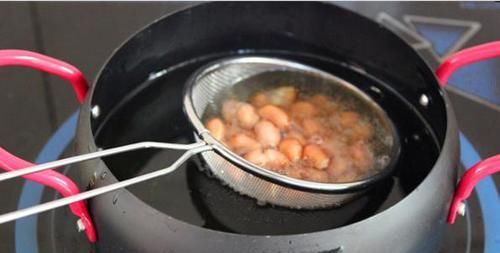 米饭|莲藕要这样吃才下饭,配上米饭大呼过瘾,一不小心就多吃2碗