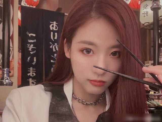  希林娜|粉丝发起人气battle赛，希林娜依高PK孙芮，结果却出乎意料