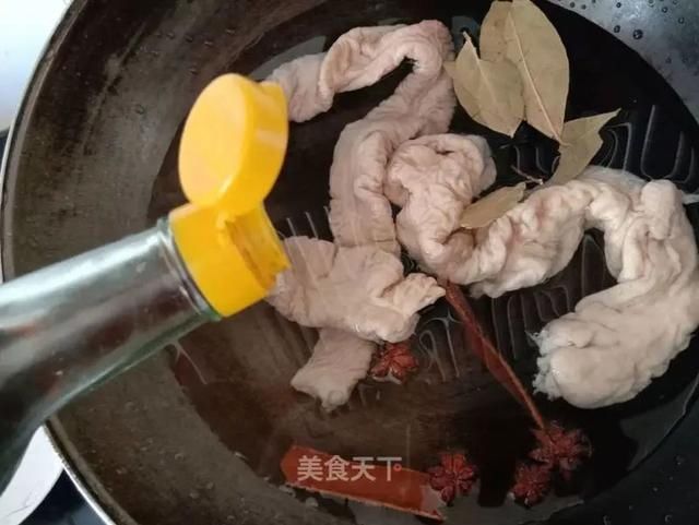 下酒|香而不腻的肥肠煲！零厨艺家常菜！下酒又下饭，好吃到爆