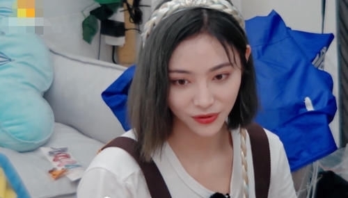 许佳琪|郑爽问能淘宝购物吗?谢可寅许佳琪曝《青你2》幕后,才知女团不是闹着玩