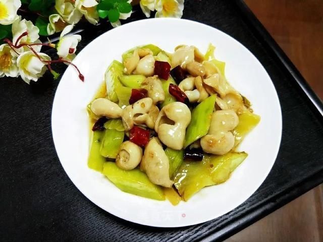 下酒|香而不腻的肥肠煲！零厨艺家常菜！下酒又下饭，好吃到爆