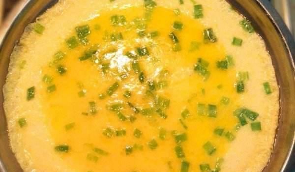  食材|鸡蛋只会炒着吃？这样做，滑嫩爽口，孩子隔3差5吵着要吃