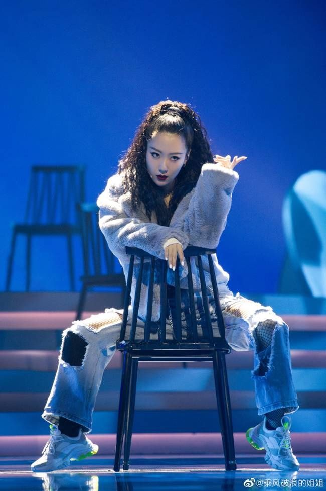  复活组|黄圣依被淘汰！网曝《浪姐》五公结果