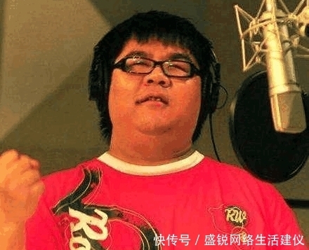 自称|《星光大道》走红的盲人, 耍大牌自称“老师”, 导演: 滚出娱乐圈