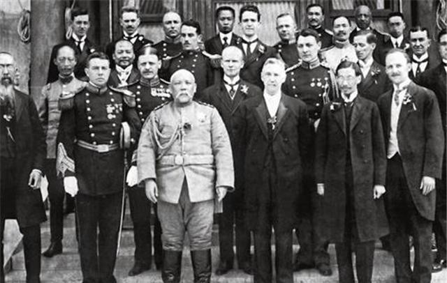 徐世昌|徐世昌当了3年中国元首,不到一月收复180万平方公里