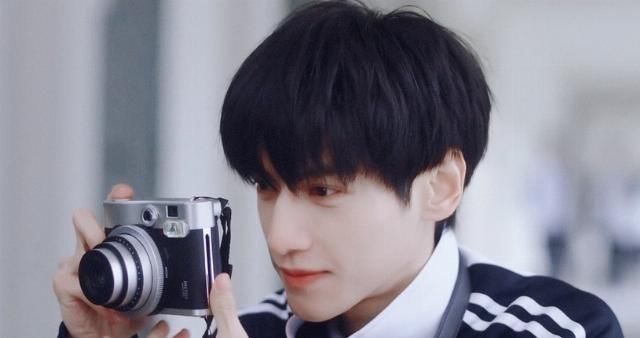 丁禹兮|10位男星穿校服!《以家人之名》宋威龙、罗云熙、丁禹兮都是顶级校园男神
