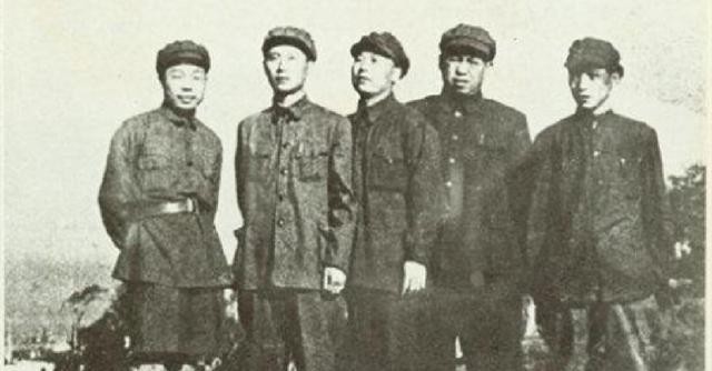 林弥一郎|日军俘虏没饭吃,曾克林少将送去50头羊,结果换来四个空军司令