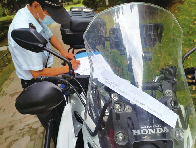 车辆|为防车辆被盗，这个小区的操作亮了~