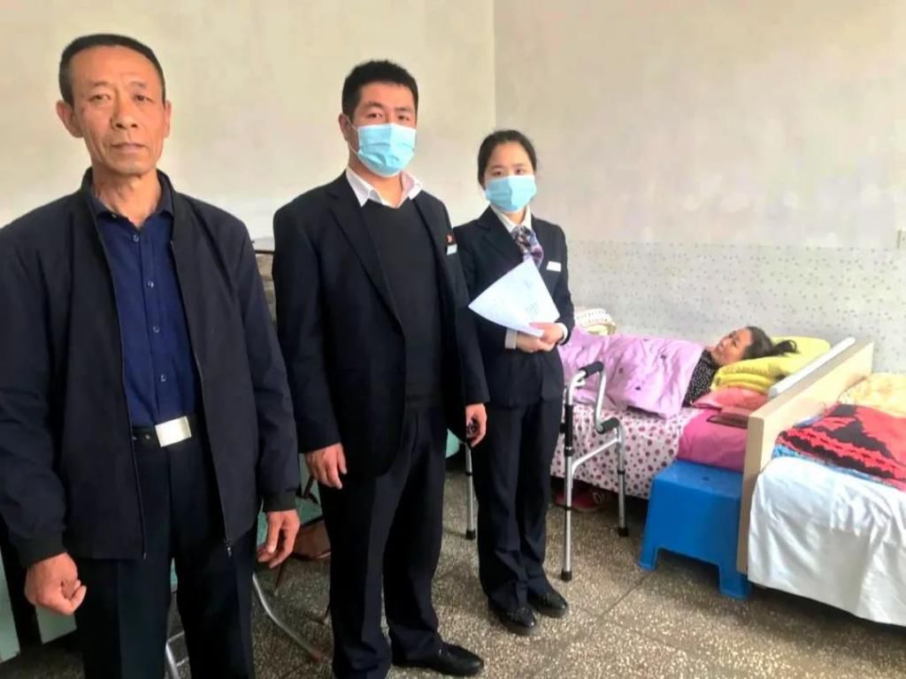 金融服务|八旬老人的两封感谢信