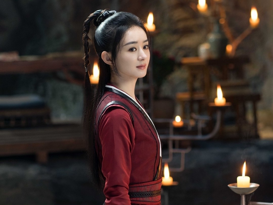  杨紫|赵丽颖两部剧多轮上星重播，杨紫新剧多次出问题，好剧组的重要性