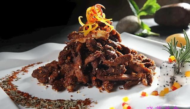  刚好|香辣牛肉条、麻辣海带丝、香菜猪肝、牙签烤肉的美味做法下酒刚好