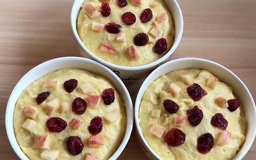  玉米面|玉米面最好吃做法，手不沾面，开水一烫，蓬松暄软，比面包还好吃