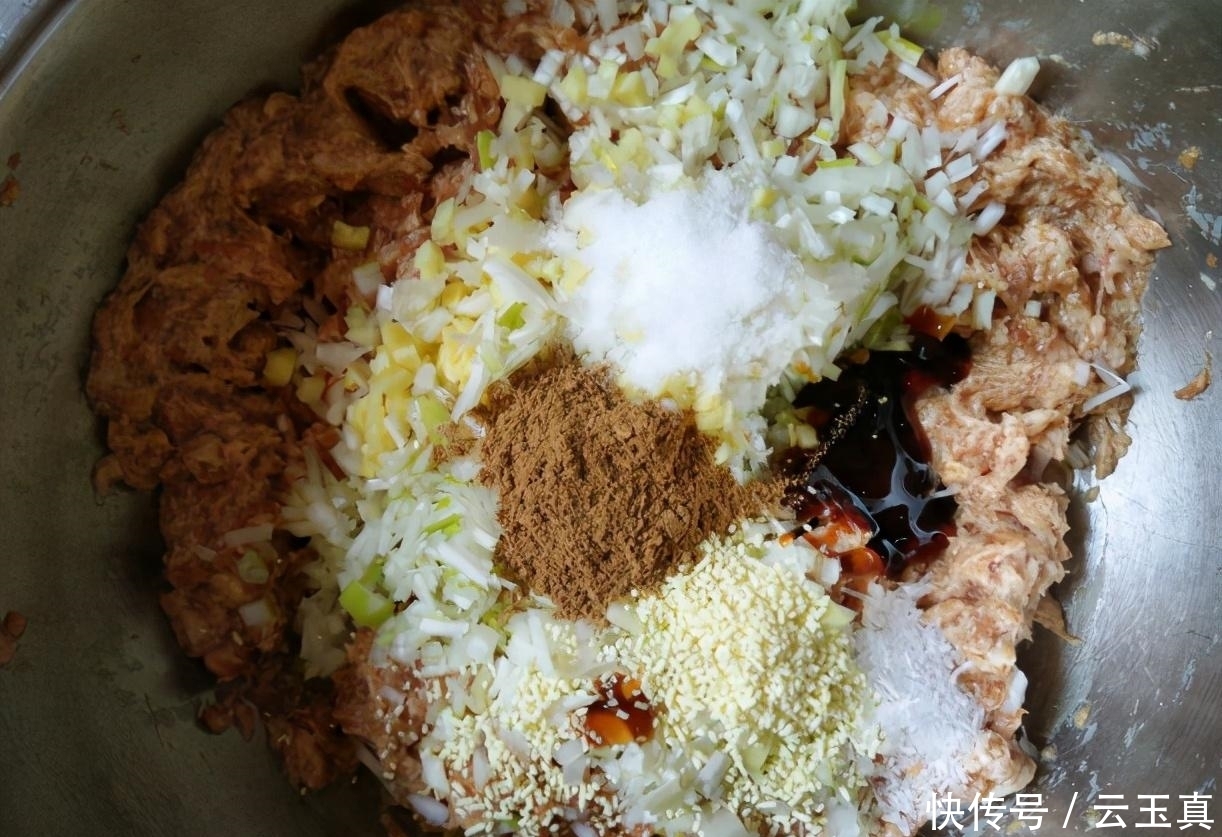 鲜嫩|拌饺子馅,先调味还是后调味?做对了,饺子鲜嫩多汁,入味还不腥