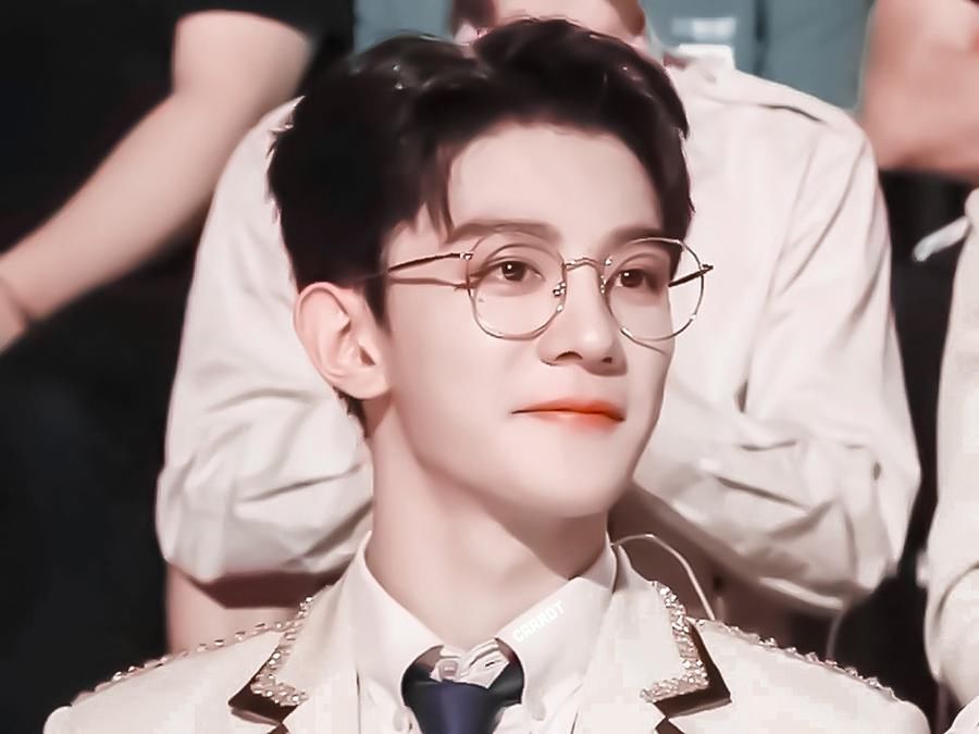 不了|周震南“真难”了，再牛也拯救不了糊团，偶像恋爱究竟谁