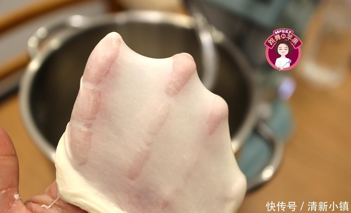 收藏|这么好的面包方子快收藏,做100个都值得,柔软拉丝3天都不硬