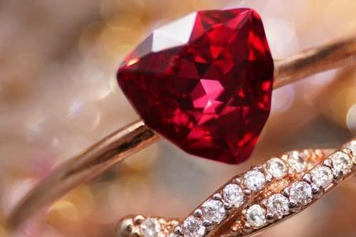  MACRO|“经典”的长焦微距 适马105mm F2.8 DG DN MACRO | Art评测