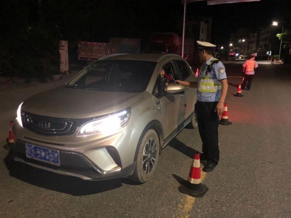  酒驾醉驾|“老司机”酒后开货车，A1驾照直接降级