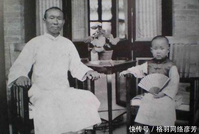 此人|此人是最后一位衍圣公,出生时省长前来探望,还有军队负责保护