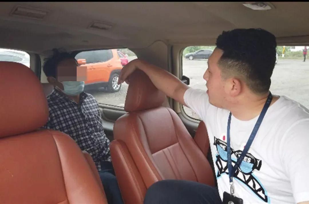 警方|钱塘江潮水有多好看？警方从观潮人群里揪出一个逃犯