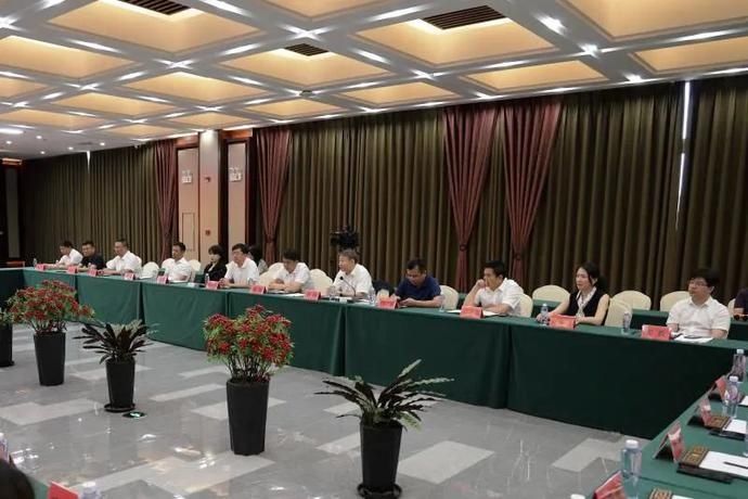 中关村高新|凌海市举办北京企业家锦州座谈会