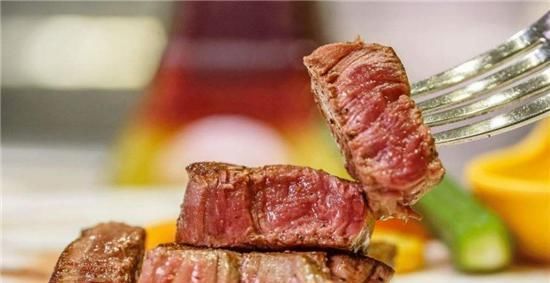  专业|一起打卡牛排的不同吃法，学会这些知识点，你也可以做个专业吃货