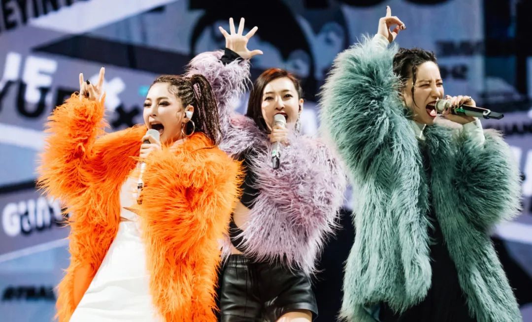  姐姐|《乘风破浪的姐姐》比赛形势逐渐明朗，最终C位是这三选一？