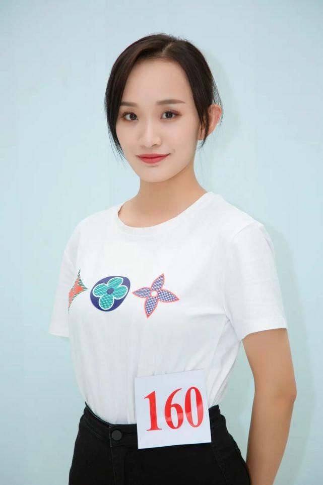  重庆|80位重庆小姐复赛选手齐亮相，小姐姐邀你投票喽！