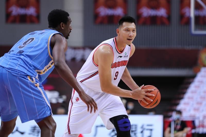  主帅|19分惨败！首钢主帅总结两大败因，杜锋大赞林书豪：非常优秀的球员