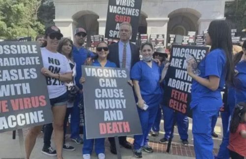 中国|特朗普确诊!新冠疫苗也救不了西方,欧美必然走向“群体免疫”