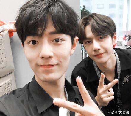  猛地|怕被捆绑CP?王一博伸手吓得张艺兴猛地后缩拒肢体接触，避嫌明显