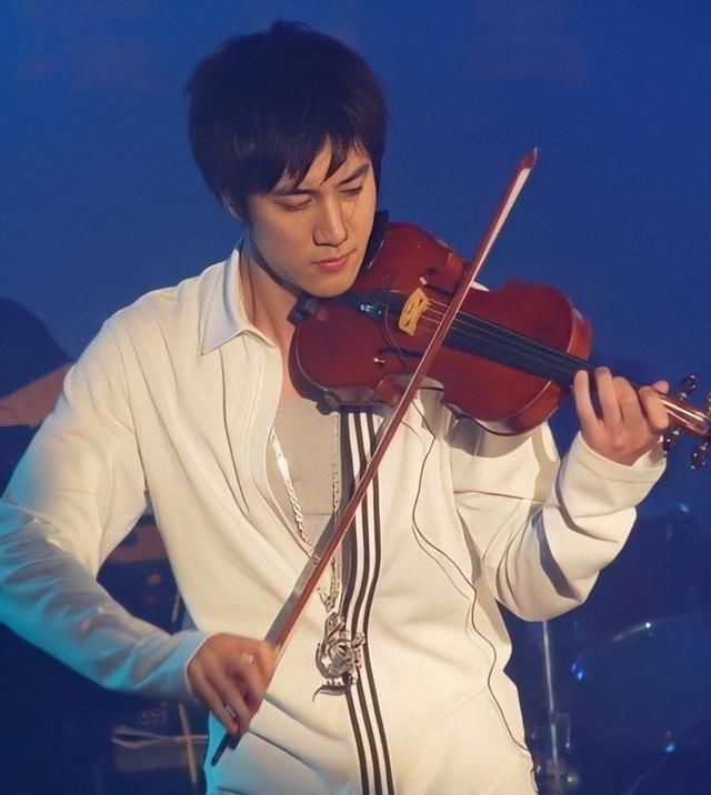  吴亦凡|华晨宇、王一博、吴亦凡、等7人将参加冬奥场馆大型实景音乐秀？