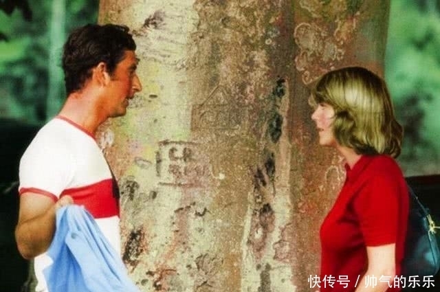 迷人|年轻时的戴安娜王妃和卡米拉, 老照片各有千秋, 你觉得谁更迷人?