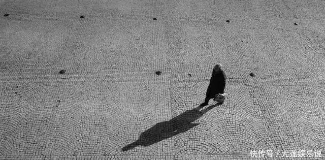  不快|只有不快的斧，没有劈不开的柴；只有想不到的人，没有做不到的事