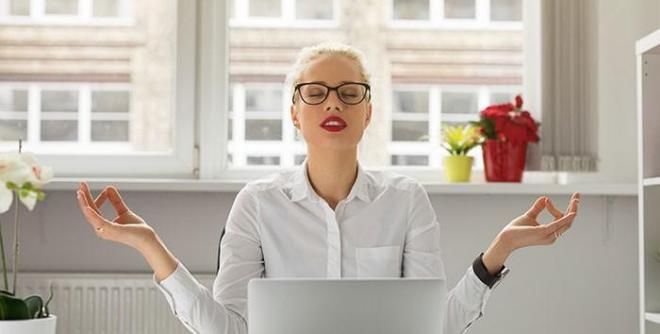 或许|甲减、甲亢病越来越多的人发病，压力或许才是罪魁祸首