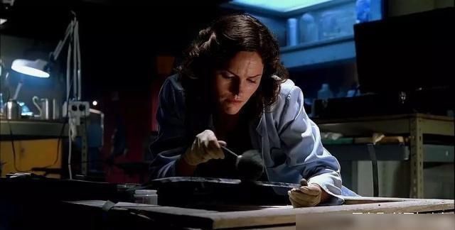  标题|Mirror拉片的标题：三《暗黑者》