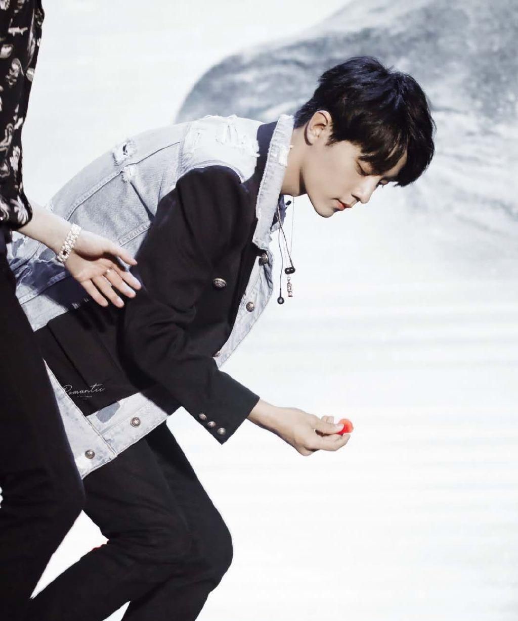  抵制|肖战《奇妙之城》官宣十月播出，综艺再次遭黑子抵制，你们怎么看