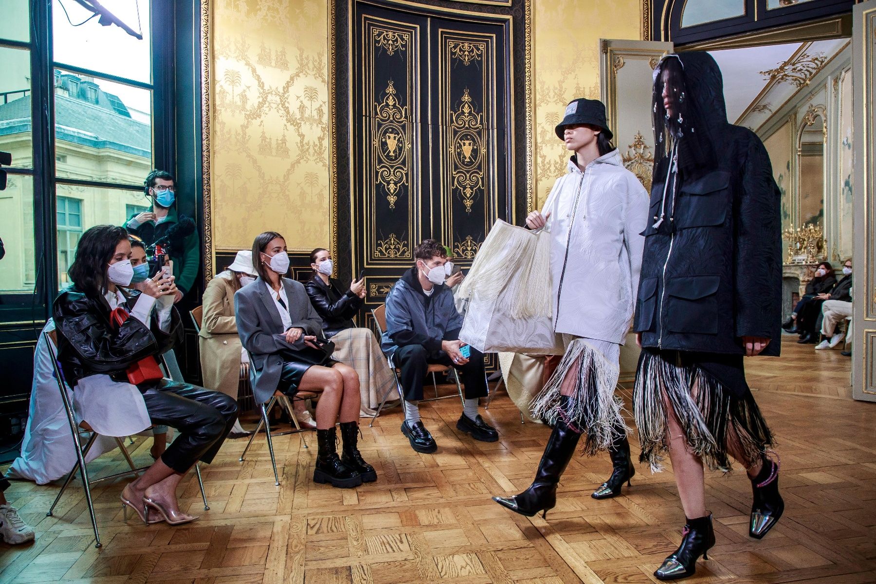 时装秀|巴黎时装周——Victoria Tomas品牌时装秀