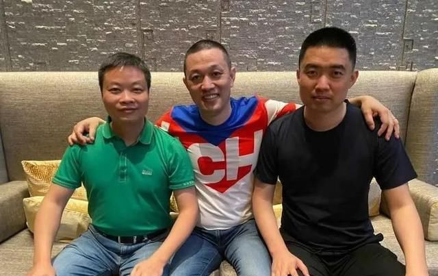  李书福|李书福一语中的！造车圈钱令多家造车新势力“树倒猢狲散”