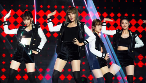  选手|《DD52》鬼牌选手首次演出 潘玮柏杨丞琳哭了：为你们骄傲